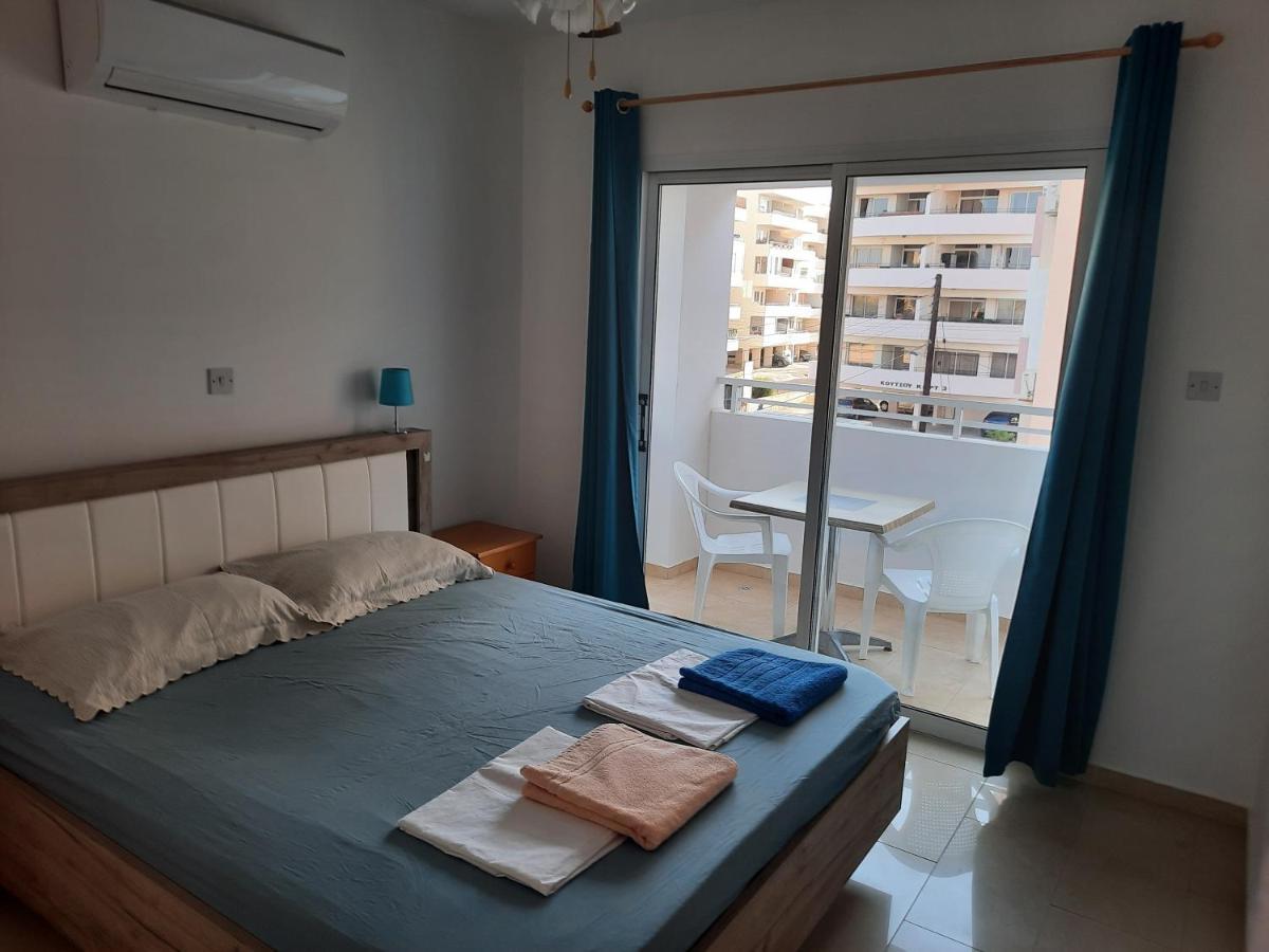 Large Apt 2 Bedrooms Sea View & 2 Balconies Larnaca Buitenkant foto